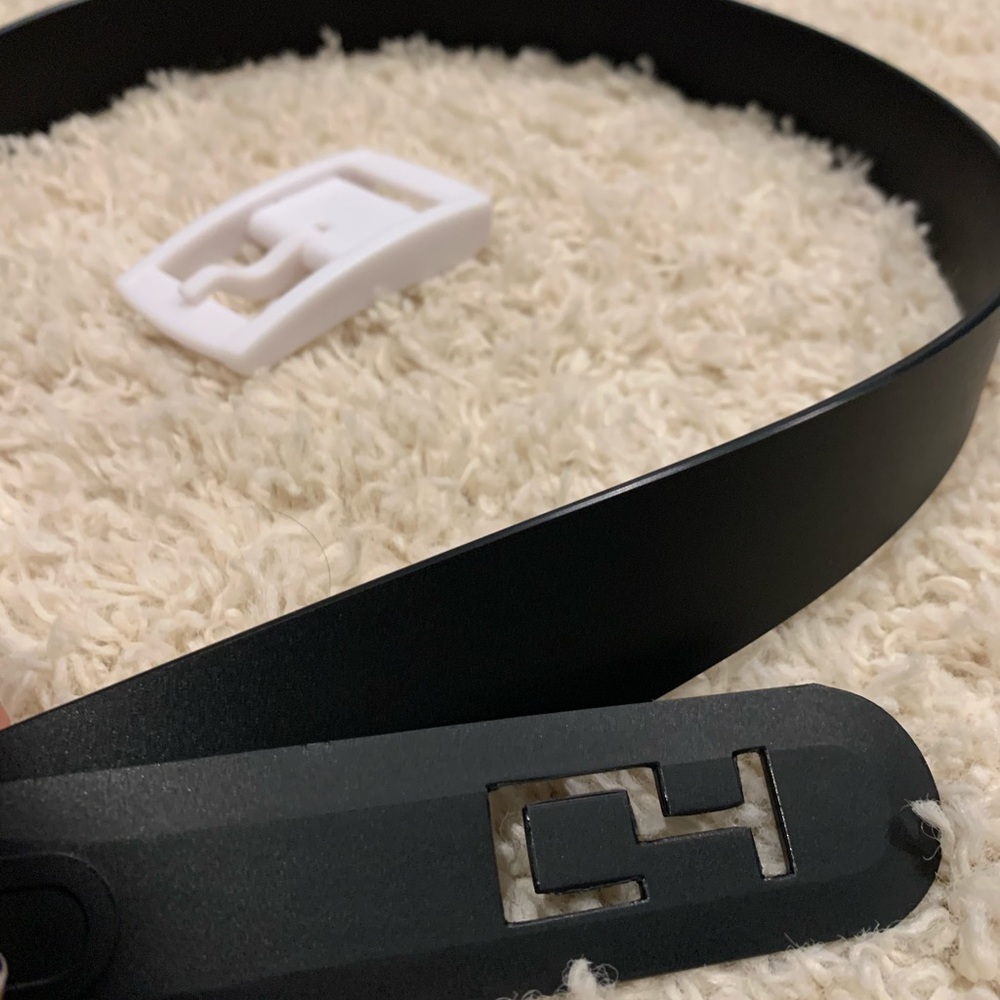 C4 Black belt with white buckle